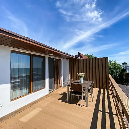 Shpinat بيت ريفي *